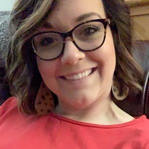 Meet your Posher, Casey